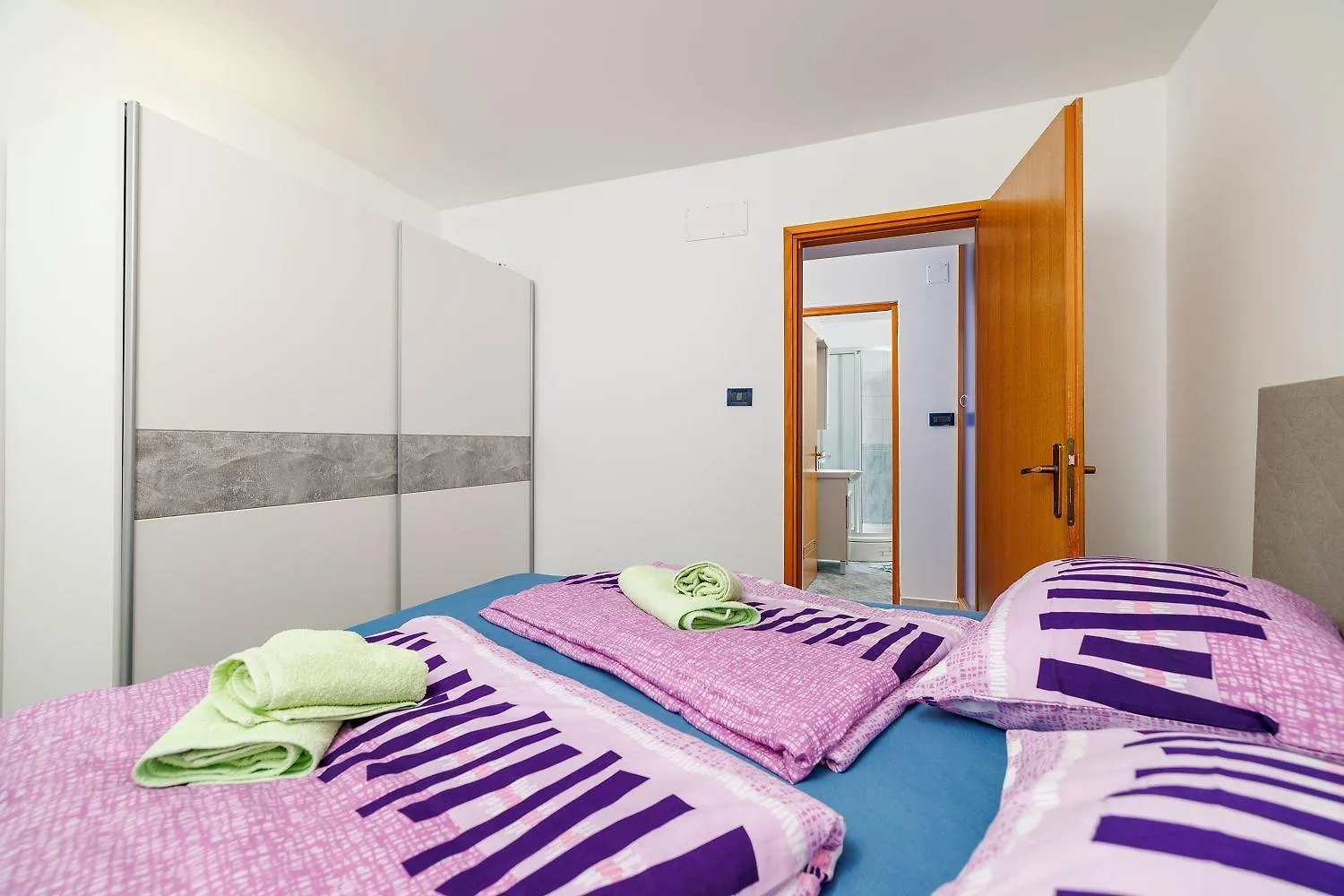 Idyllisches Apartment Nur 300 Meter Zum Strand Mit Meerblick, Whirlpool, Grill Novi Vinodolski