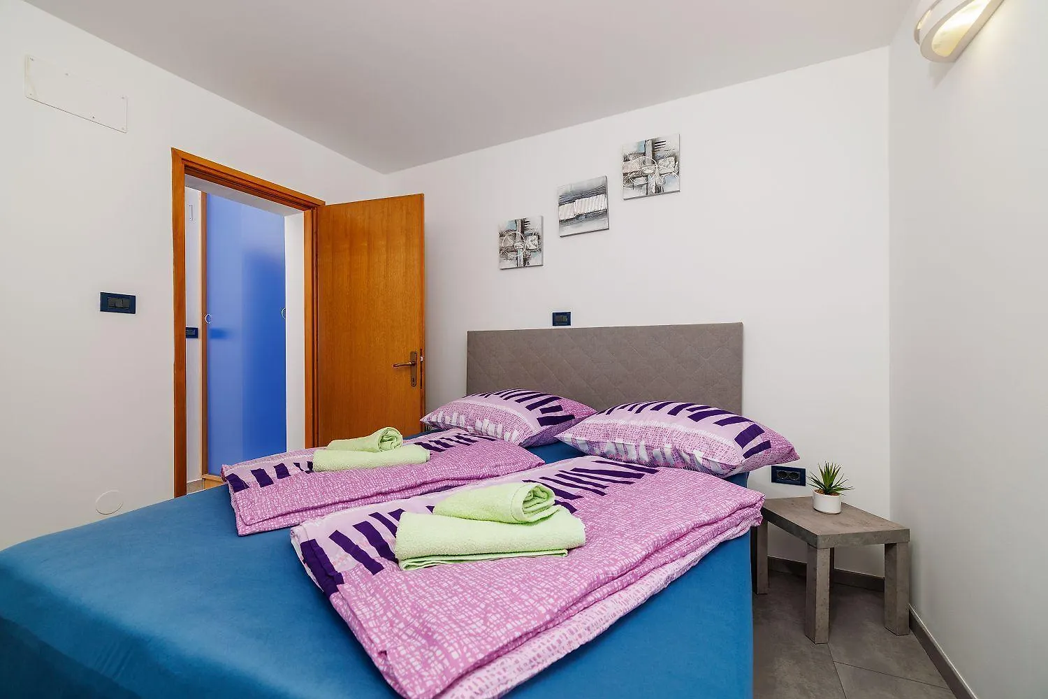Idyllisches Apartment Nur 300 Meter Zum Strand Mit Meerblick, Whirlpool, Grill Novi Vinodolski 0*,